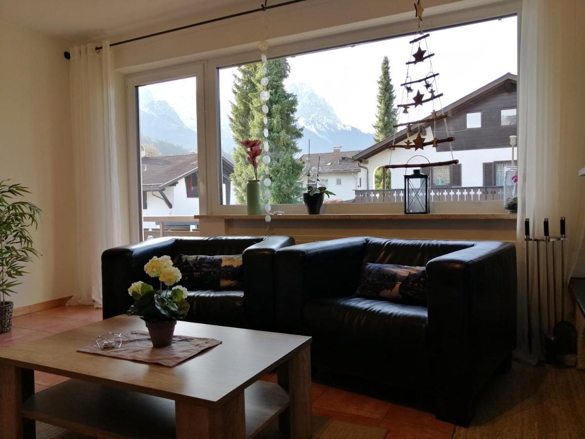 Maisonette Apartment Dhh Zugspitzblick Mit Eigenem Garten Garmisch-Partenkirchen Esterno foto